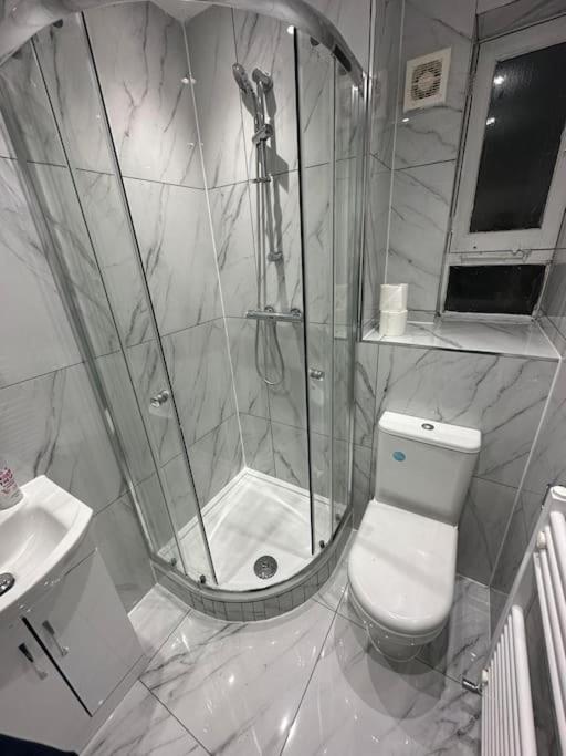 3 Bedroom Flat Kings Cross 런던 외부 사진
